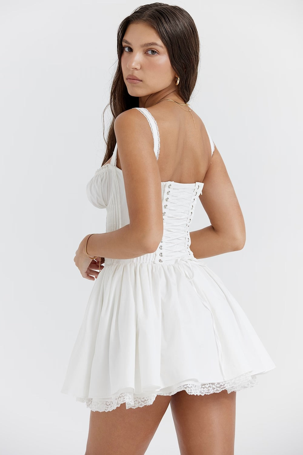 Pietra White